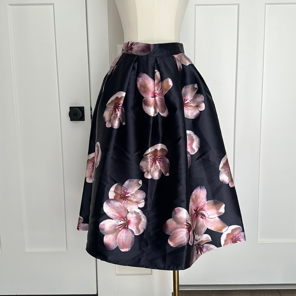 Chicwish Parisian Navy/Pink Floral A-Line Midi Skirt | Size S